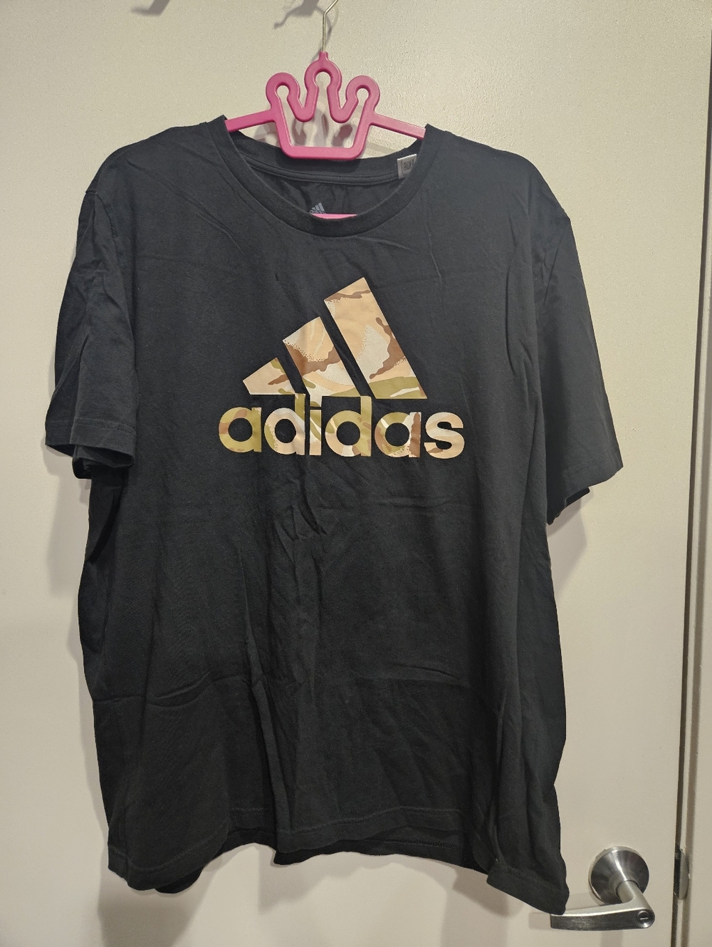 Adidas Black Tee with Camo Logo XL